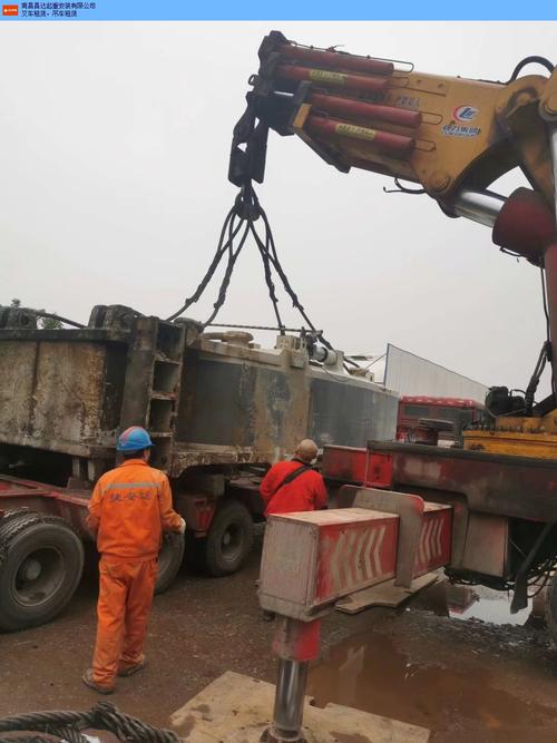 隨車(chē)吊,叉車(chē)等工程機(jī)械設(shè)備的租賃,業(yè)務(wù)范圍包含設(shè)備搬遷,設(shè)備搬運(yùn)