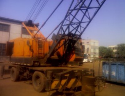 中國(guó)輝陽(yáng)集團(tuán)上海二手工程機(jī)械