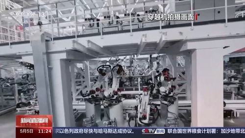 超700臺機(jī)器人在這里造車 穿越機(jī)視角一覽超級工廠